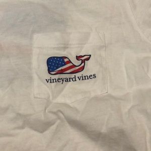 Women’s vineyard vines top